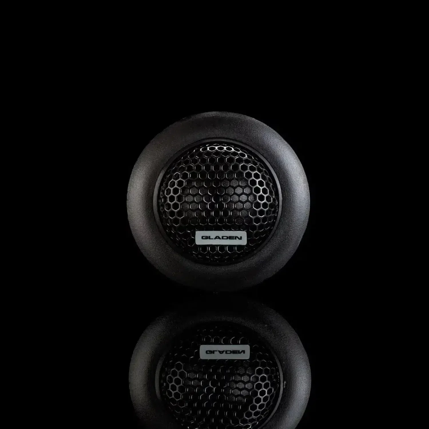 ONE 200 T5 - Image 6