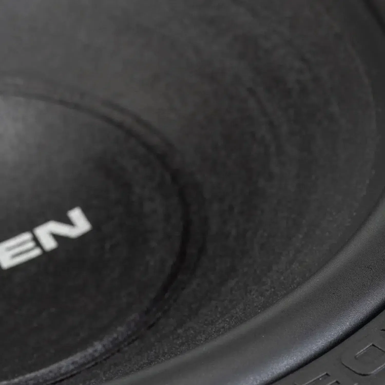 Pro 10 - Image 5