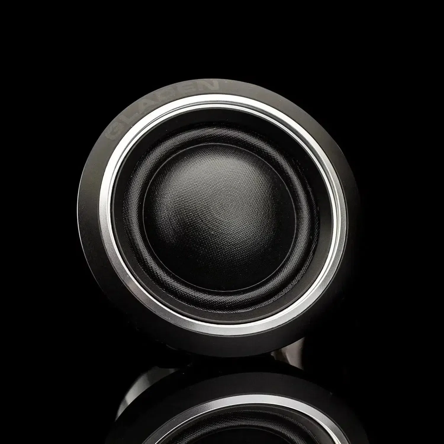 PRO 25 - Image 4