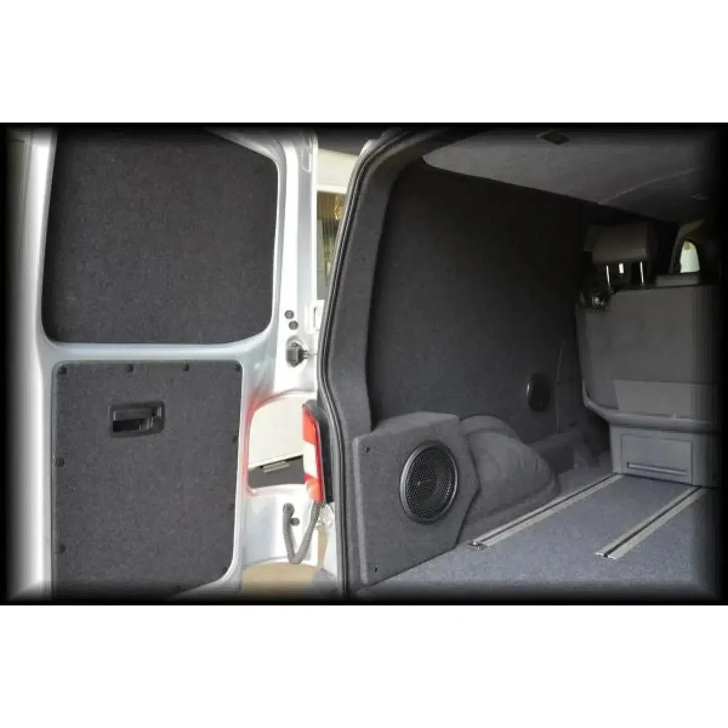 G10-15 VW T5 Radhaus L - Image 6