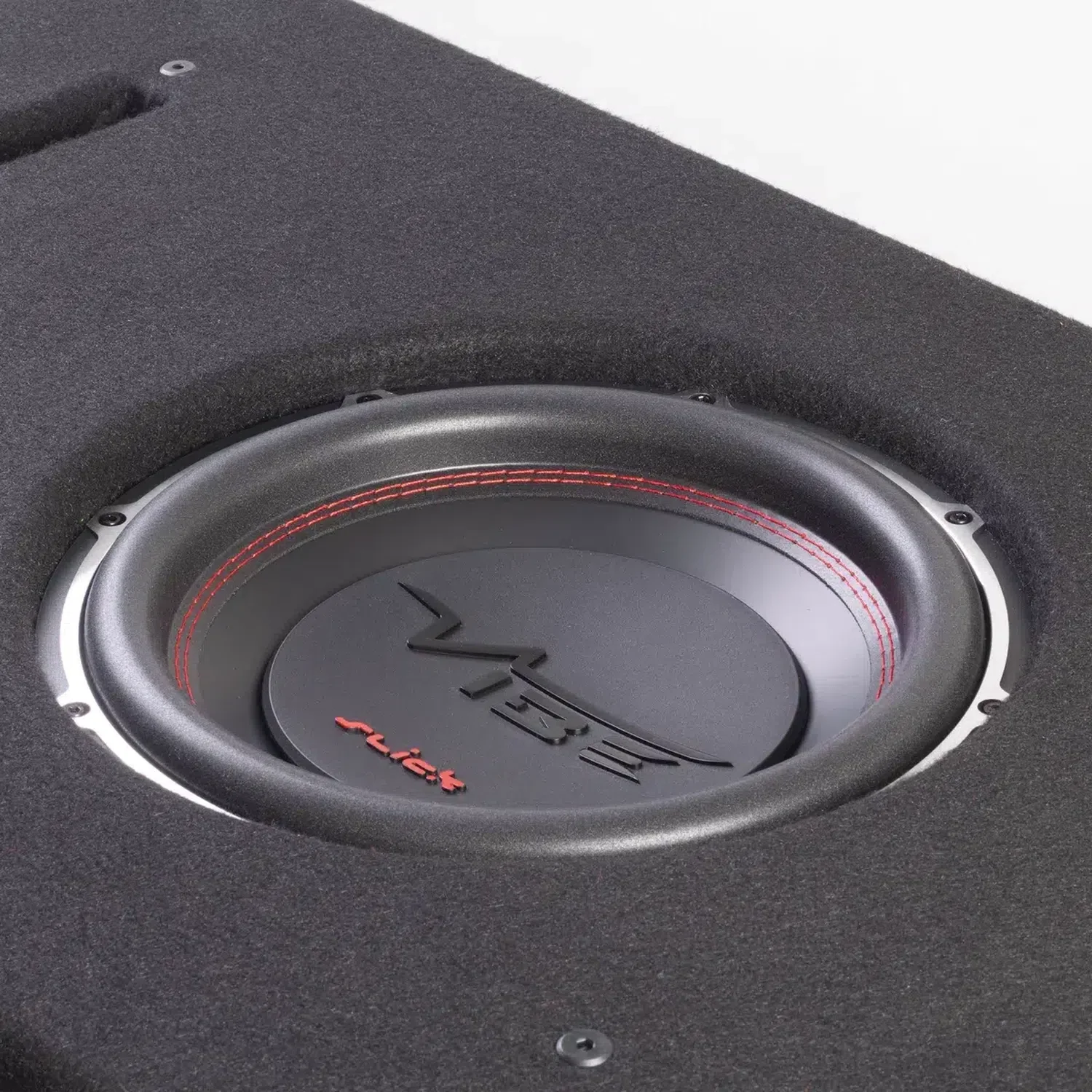 Slick V12.M3 - Image 4